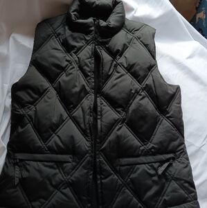 GAP Kids Black Puffer Vest XL